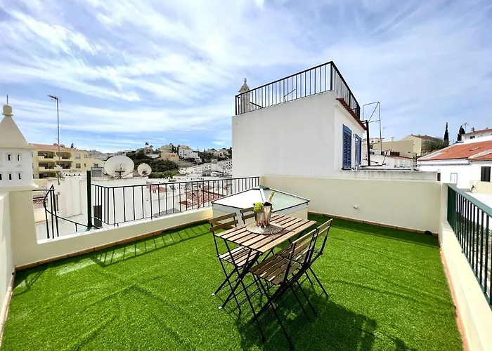 Terrace By Homing *